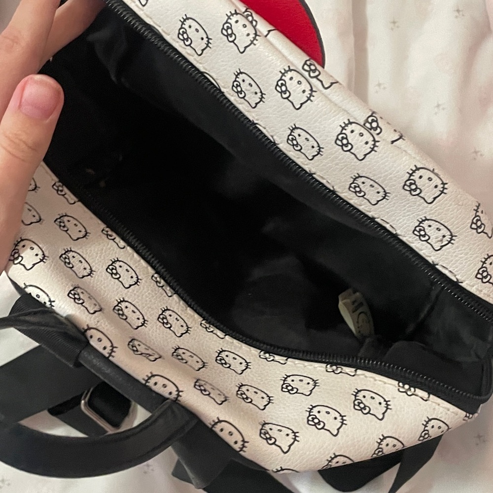 Hello Kitty Patterned Backpack with Red Bow - Picture 3 of 4
